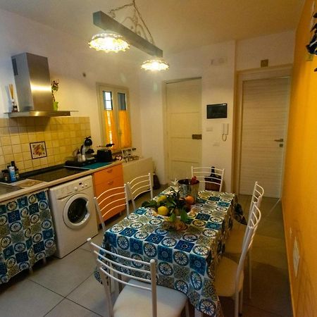 Apartamento La Zagara Aci Castello Exterior foto