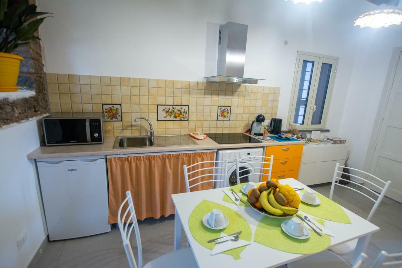 Apartamento La Zagara Aci Castello Exterior foto